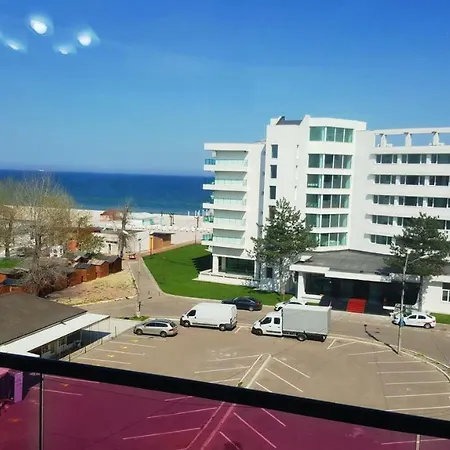 Pollo Apartment *