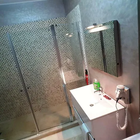 Apartment Pollo Mamaia