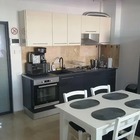 Apartment Pollo