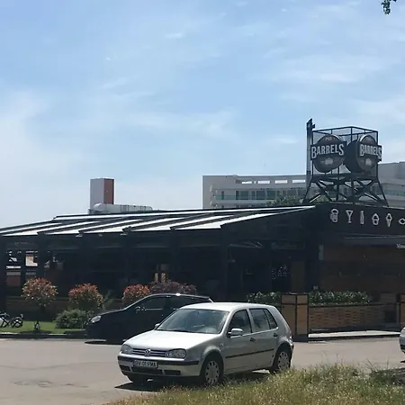 Pollo Apartment
